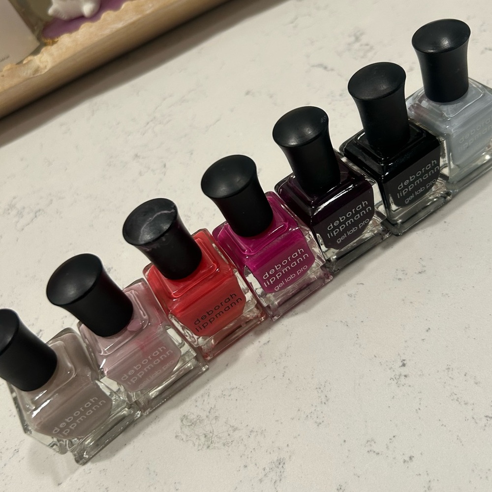 Deborah Lippmann Assorted Color Press-On Nails Set